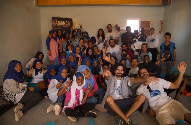 Foto de grupo actividades en escuela en los campos de refugiados saharauis en 2019. Créditos: GalileoMobile /Felipe Carelli.