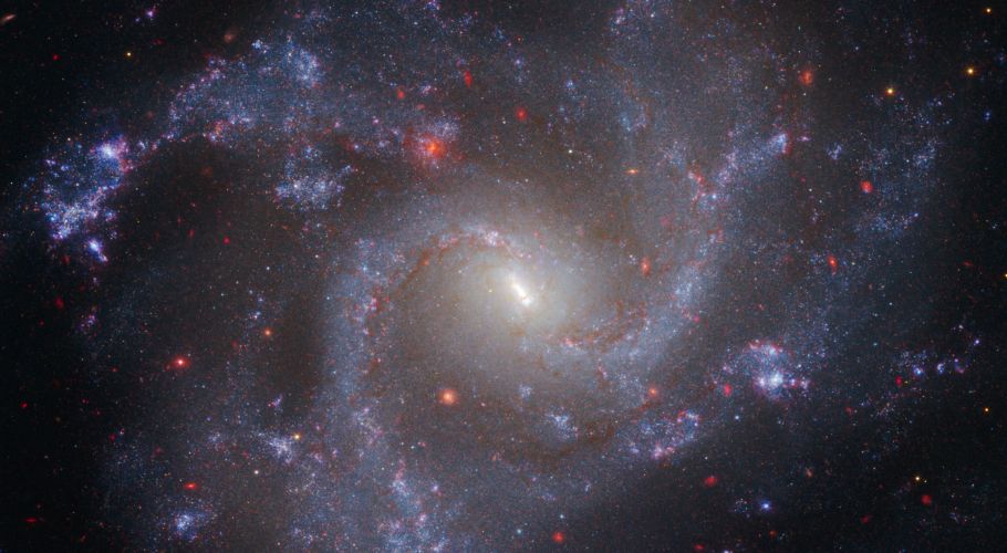 This image of NGC 5468, a galaxy located about 130 million light-years from Earth, combines data from the Hubble and James Webb space telescopes. This is the farthest galaxy in which Hubble has identified Cepheid variable stars. Credits: NASA, ESA, CSA, STScI, Adam Riess (JHU, STScI)